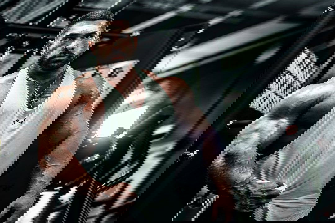 Mr. Olympia Derek Lunsford Explains Working Out Without Any Rest Day- “Individual Choice”