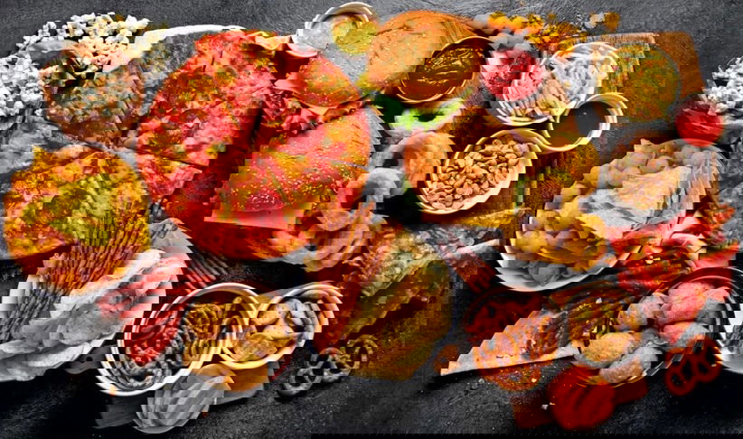 Here’s How You Should Differentiate Between Hunger and Cravings: Food Choices and More